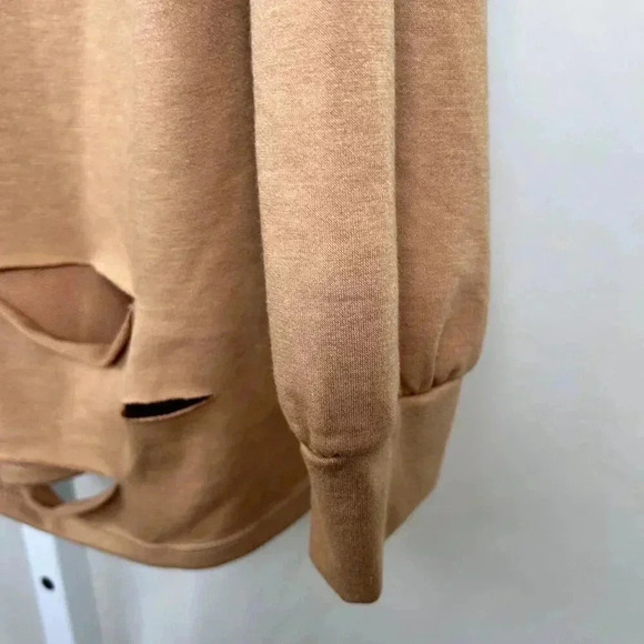 2/$30 BiBi Size Medium Distressed Top Long Sleeve Casual Tan - Picture 5 of 6